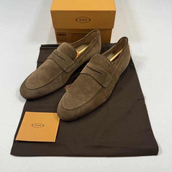 Disney Christmas 2025 Lil Rin Rin Plush Badge Red New